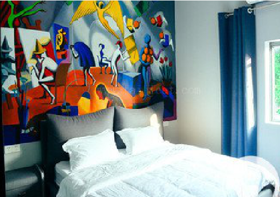 乐业对于酒店的墙体彩绘而言更注重哪些方面?