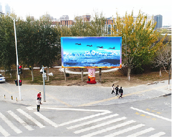 乐业户外大屏广告投放要点。